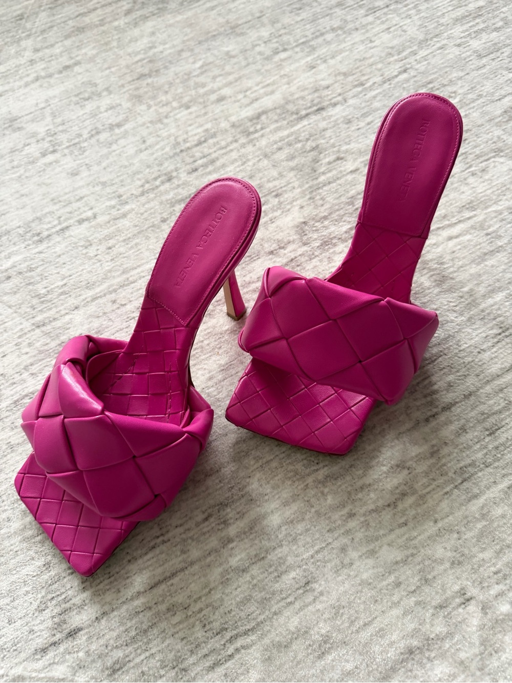 Bottega Veneta Fuchsia Padded Leather Heeled Mules